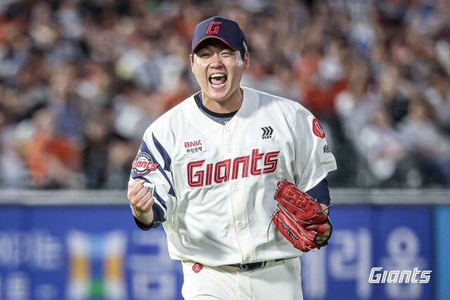 롯데 자이언츠 나균안./롯데 자이언츠