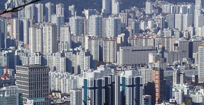 부산 일대 아파트 모습  [연합]