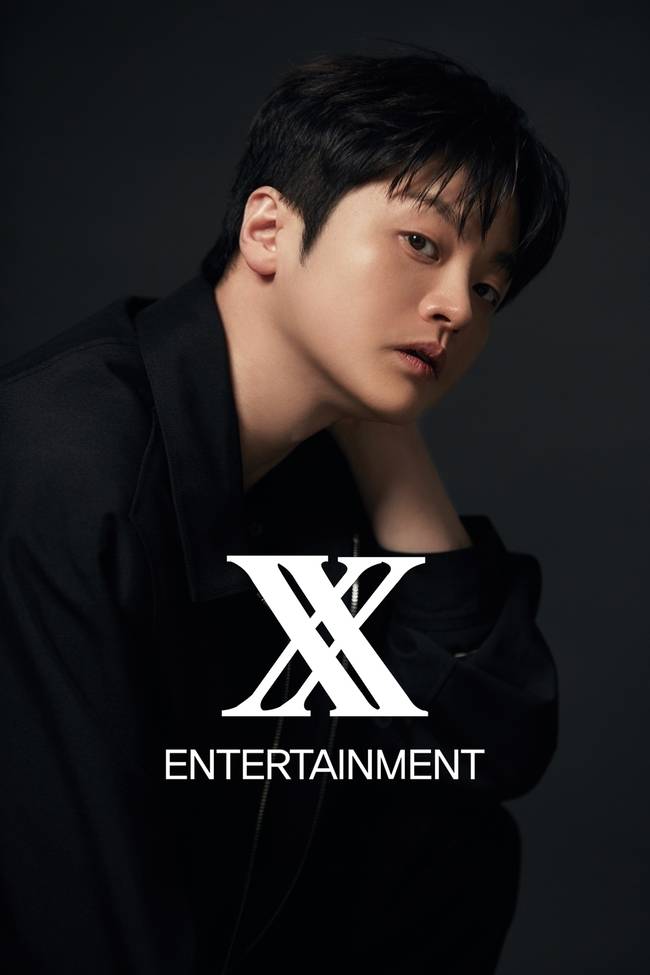 JMG(더블엑스엔터테인먼트) 제공