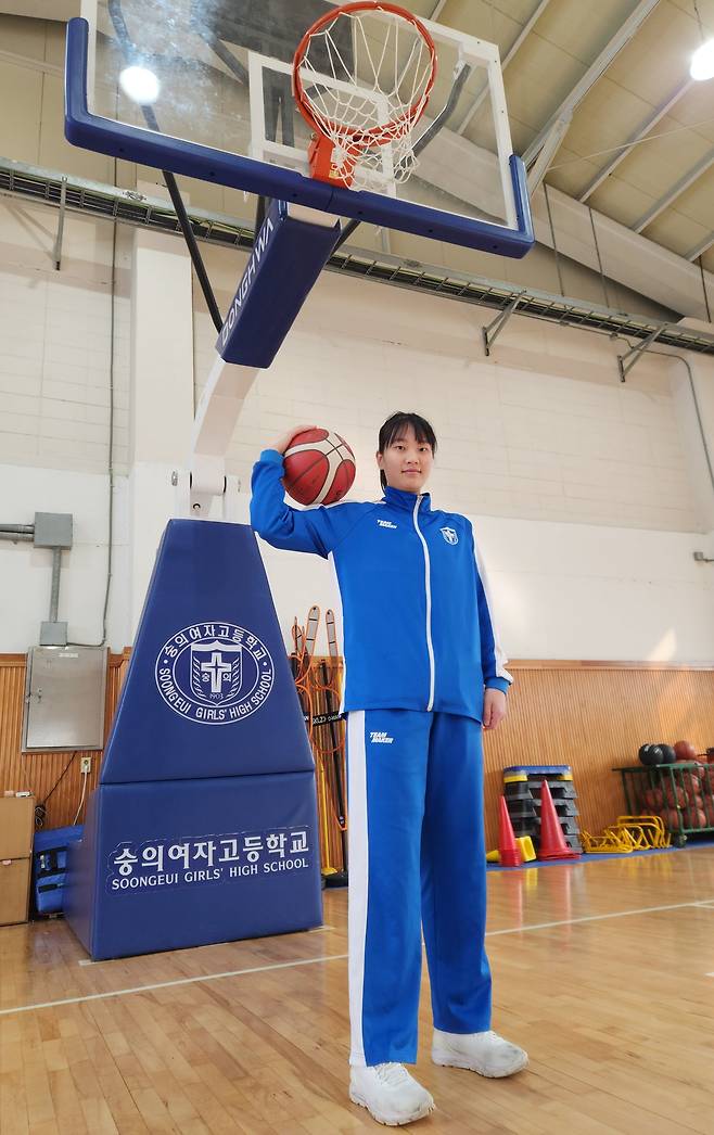 숭의여자고등학교 농구부 시절 정현. 이두리 기자