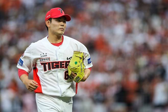 ▲ 데뷔 후 연속 무실점 기록 부문에서 KIA 구단 역사를 새로 쓴 성영탁 ⓒKIA타이거즈
