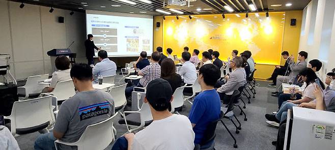 대전정보문화산업진흥원 1인 창조기업 지원센터가 지난 19일 대전팁스타운에서 도룡벤처포럼을 개최했다고 밝혔다. 대전정보문화산업진흥원