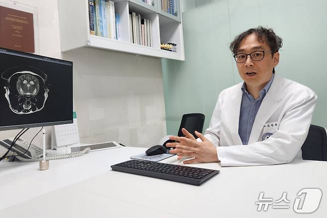 김현욱 이안동물신경센터 센터장 ⓒ 뉴스1 한송아 기자