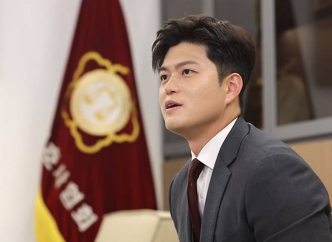 국민의힘 김용태 비상대책위원장이 20일 서울 서초구 대한변호사협회를 방문해 김정욱 협회장과 면담을 하고 있다. ⓒ뉴시스