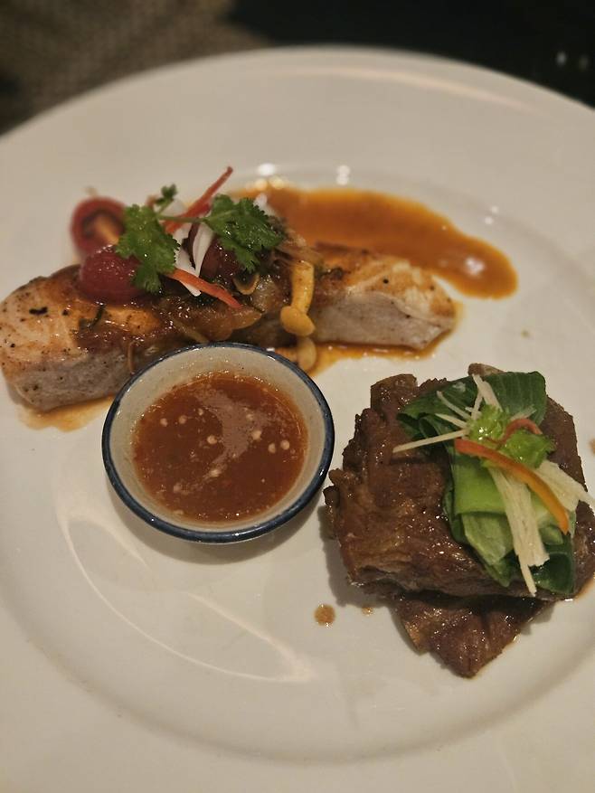 20250619_191323.jpg 코사무이 미슐랭 타이레스토랑 후기