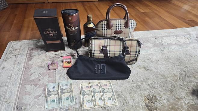 지난달 관외 고액 체납자의 가택에서 압류된 물품