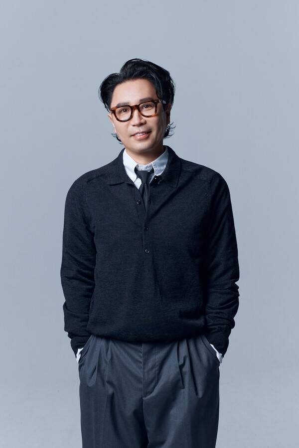 ▲ 20일 오후 7시 Mnet과 tvN에서 동시 방송되는 '라이브 와이어'에서 MC로 활약하는 정재형. 제공|안테나