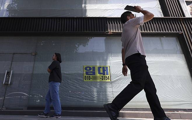 자영업자와 소상공인을 지원할 때도 공정성을 유지하고 사회적 갈등을 최소화해야 한다.[사진｜뉴시스]