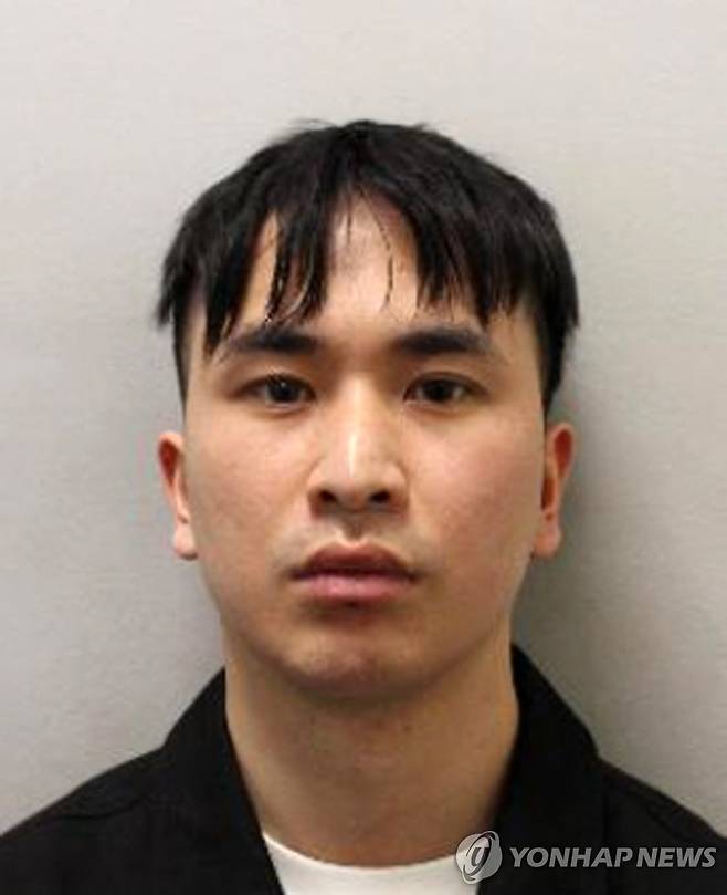 무기징역 선고받은 쩌우전하오 [AFP 연합뉴스 자료사진]