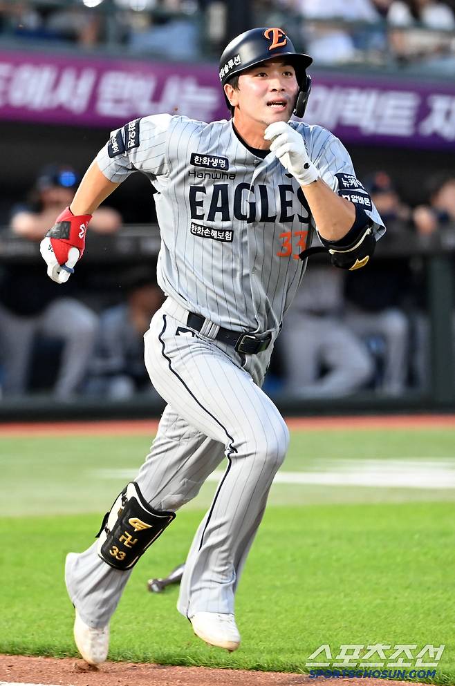 18일 부산 사직야구장에서 열린 한화와 롯데의 경기, 한화 유로결이 타격을 하고 있다. 부산=허상욱 기자wook@sportschosun.com/2025.06.18/