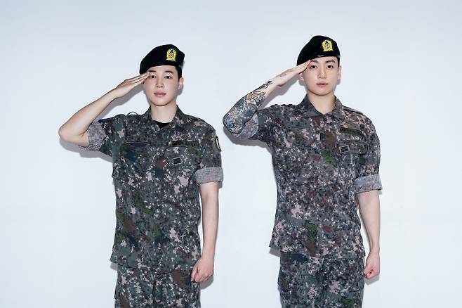 ‘제대+기부’… 1위 지민· 2위 정국 (사진: 빅히트 뮤직)