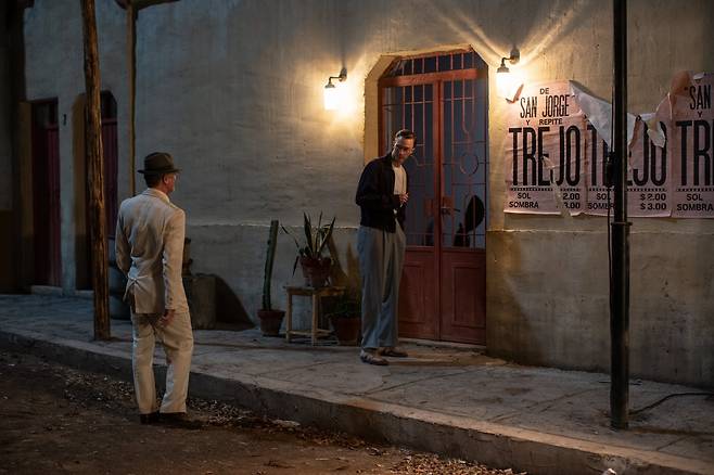 영화 '퀴어'/누리픽쳐스