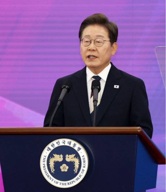 6월 4일 국회 로텐더홀에서 이재명 대통령이 취임식을 하고 있다. 동아DB