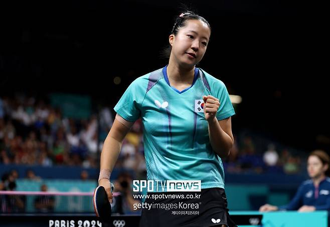 ▲ 한국 여자탁구 에이스 신유빈이 2025 월드테이블테니스(WTT) 스타 컨텐더 류블랴나에서 혼합복식과 여자복식 결승에 올랐다. 기대를 모은 여자단식에선 32강에서 쓴잔을 마셨지만 복식에서 '멀티 금메달'을 겨냥한다.