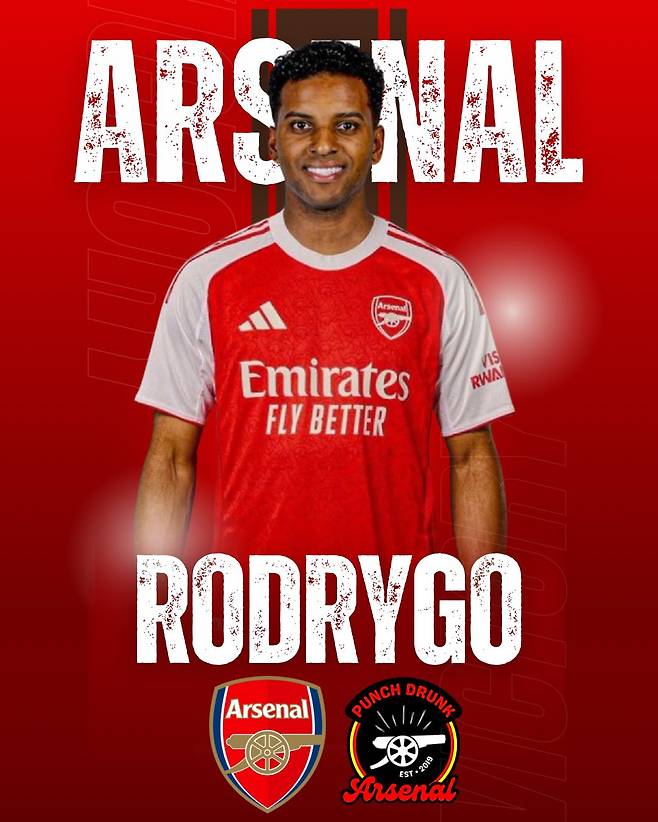 레알 마드리드 호드리구의 아스날 유니폼 합성 사진. /사진=펀치 드렁크 아스날 SNS 캡처