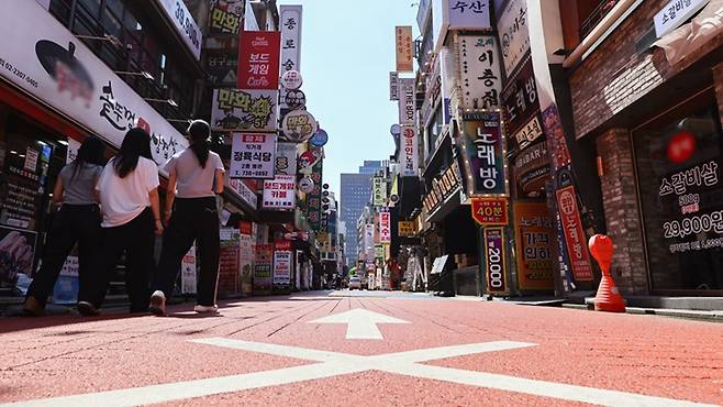 2차 추경의 효과는 올해 경제성장률을 0.1%포인트 정도 끌어올리는 데 그칠 전망이다.[사진 | 뉴시스]