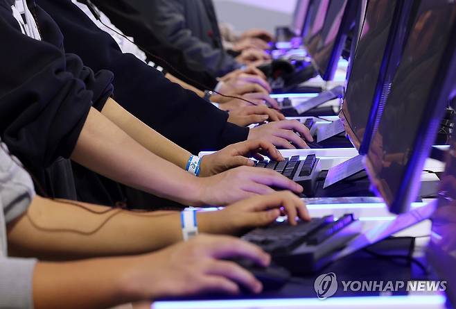 지스타 2024 게임 열기 2024.11.14 handbrother@yna.co.kr [연합뉴스 자료사진]