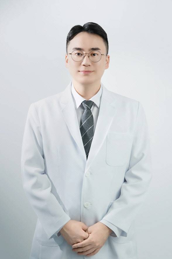 이석로 태영명가한의원 원장. /태영명가한의원 제공