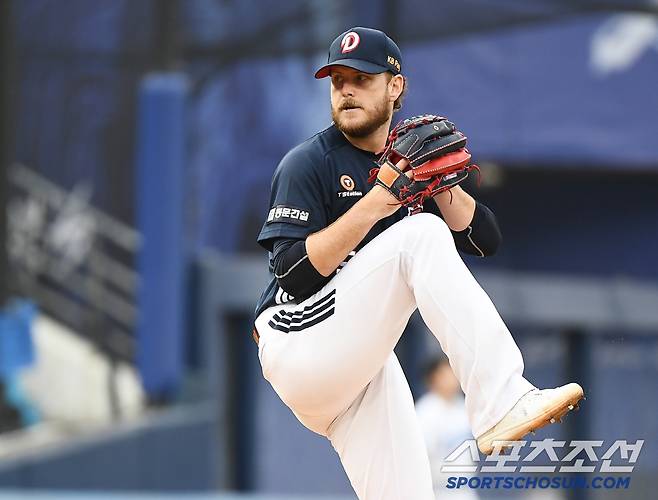 17일 대구 라이온즈파크에서 열린 두산-삼성전. 선발투수 두산 콜어빈이 투구하고 있다. 대구=정재근 기자 cjg@sportschosun.com/2025.6.17/