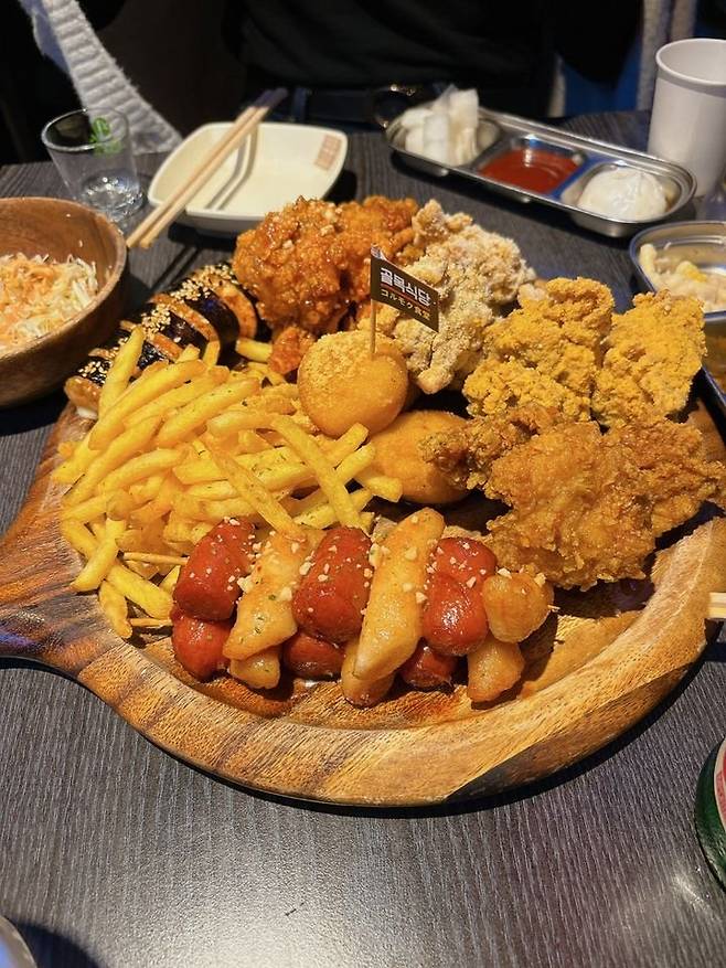 02ff23ed-d420-4d3d-ae6f-4a878d9f5412_m.jpg 일본인이 좋아하는 한식 한상