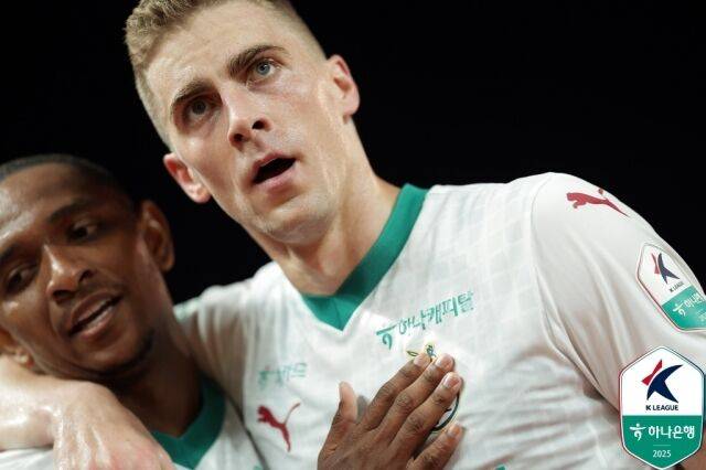 에르난데스와 구텍/한국프로축구연맹