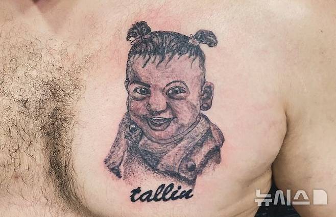 [뉴시스] 타투이스트가 공개한 문신이 아기 얼굴과 닮지 않아 누리꾼들의 조롱과 충격을 불러일으켰다. (사진=인스타그램) 2025.06.19