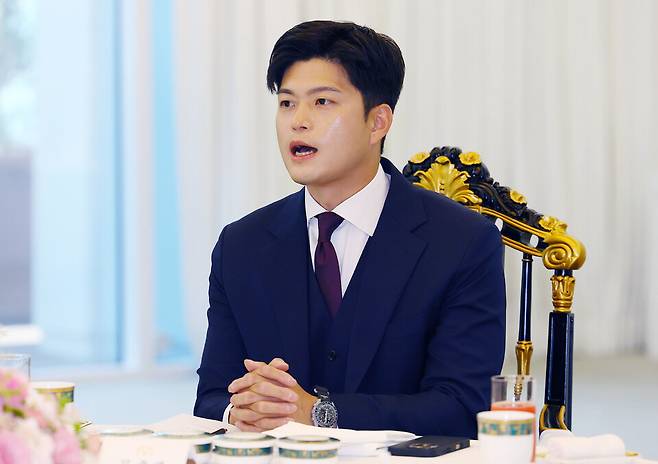 김용태 국민의힘 비상대책위원장이 22일 서울 한남동 관저에서 열린 이재명 대통령과의 여야 지도부 오찬에서 발언하고 있다. ⓒ연합뉴스