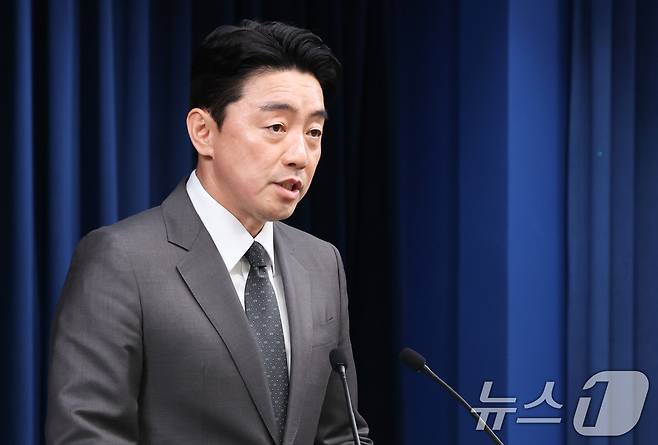 강훈식 대통령 비서실장이 23일 서울 용산구 대통령실 청사에서 장관 후보자 인선 발표을 하고 있다. 2025.6.23/뉴스1 ⓒ News1 허경 기자