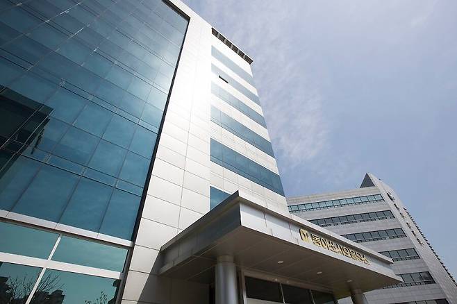 동아쏘시오홀딩스 사옥 전경. /회사 제공