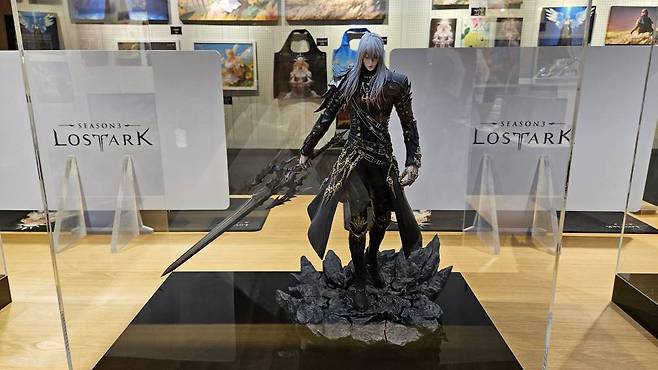 선 공개된 피규어