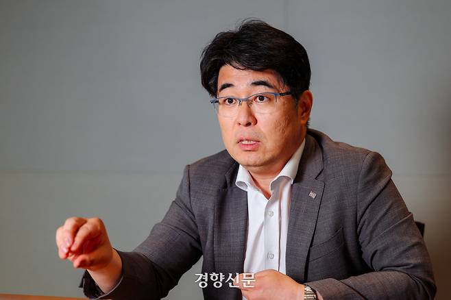 박희찬 미래에셋증권 리서치센터장이 지난 16일 서울 을지로 미래에셋증권 본사에서 올해 하반기 주식시장에 대해 말하고 있다. 이준헌 기자