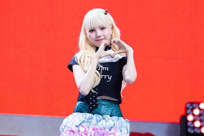 Baby DONT Cry’s Mia poses for photos during a showcase for the release of the first single, “F Girl,” at Blue Square in central Seoul on June 23. [DANIELA GONZALEZ PEREZ]