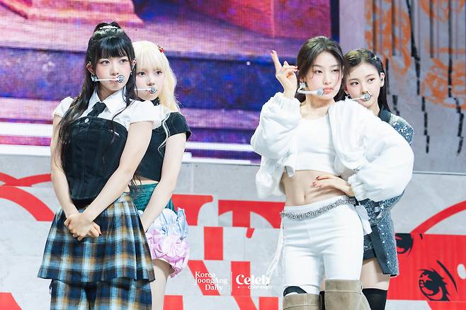 Girl group Baby DONT Cry performs lead track “F Girl” during a showcase for the release of its first single, “F Girl,” at Blue Square in central Seoul on June 23. [DANIELA GONZALEZ PEREZ]