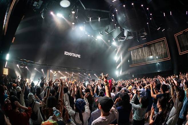 [서울=뉴시스] 파라다이스시티 '아시안 팝 페스티벌 2025' 크로마 스테이지 전경. (사진 = 파라다이스 문화재단 제공) 2025.06.23. photo@newsis.com *재판매 및 DB 금지