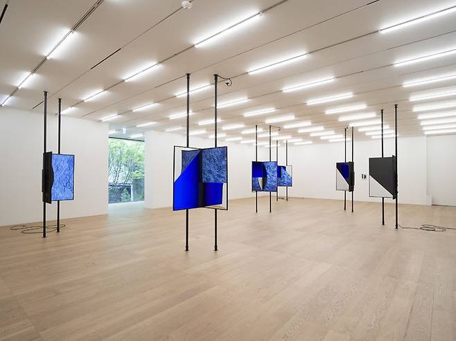 권아람 개인전 '피버 아이' 전시 전경 *재판매 및 DB 금지