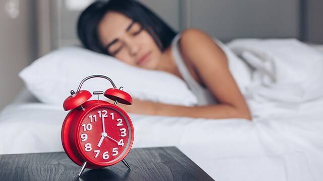 지속되는 수면 부족은 대사증후군 위험을 높일 수 있다. 게티이미지뱅크