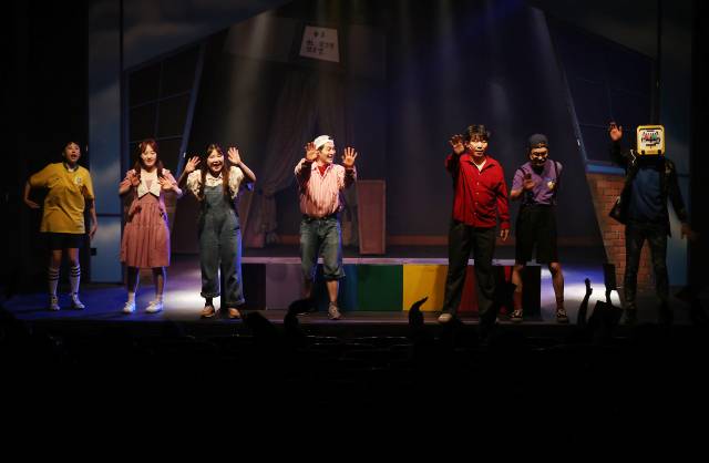 학생문화센터는 학생들의 올바른 인성 함양을 위한 공연, 전시, 체험 프로그램을 운영하고 있다. 자체 기획 공연인