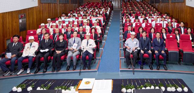 18일 대구시 낙동강전승기념관에서 열린 6·25전쟁 참전 소년병 추념식. 대구시 제공