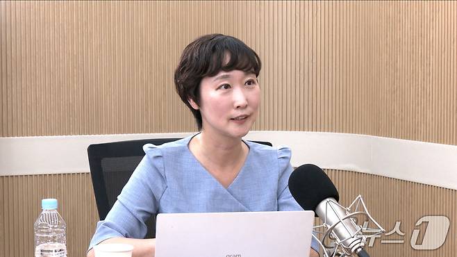 이지은 더불어민주당 마포갑 지역위원장이 24일 뉴스1TV '팩트앤뷰'에 출연해 질문에 답하고 있다.