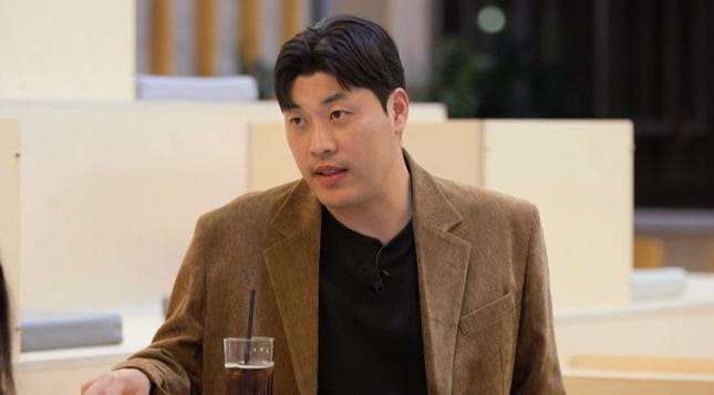 25기 영철, 돌연 SNS 계정 비공개 전환... 왜?&nbsp; 사진출처: 나솔사계 ENA, SBS Plus&nbsp;