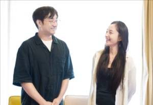 리퀴드사운드의 이인보 연출(왼쪽)과 심주영 안무가. 세종문화회관 제공