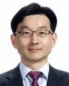 이재명 대통령이 지난 23일 국무조정실장에 윤창렬 LG글로벌 전략개발원장을 임명했다. 사진은 윤창렬  LG글로벌 전략개발원장의 모습. /사진=대통령실 제공