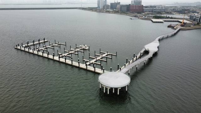 오는 14일 개장하는 경기 시흥시 거북섬 마리나 해상계류장 전경. 시흥시청 제공