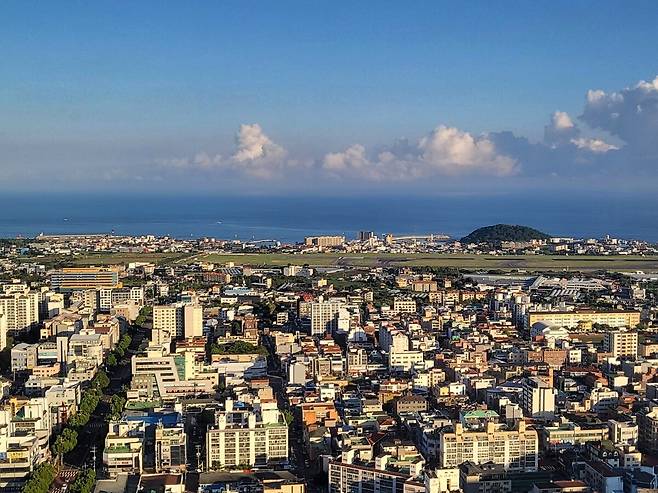 제주시내 전경.
