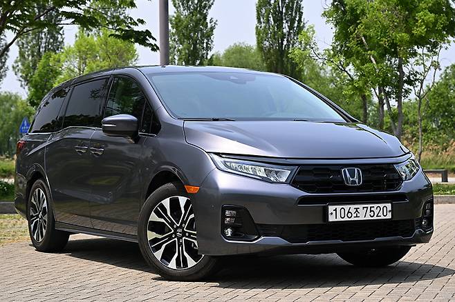 혼다 오딧세이. 사진: 김학수 기자