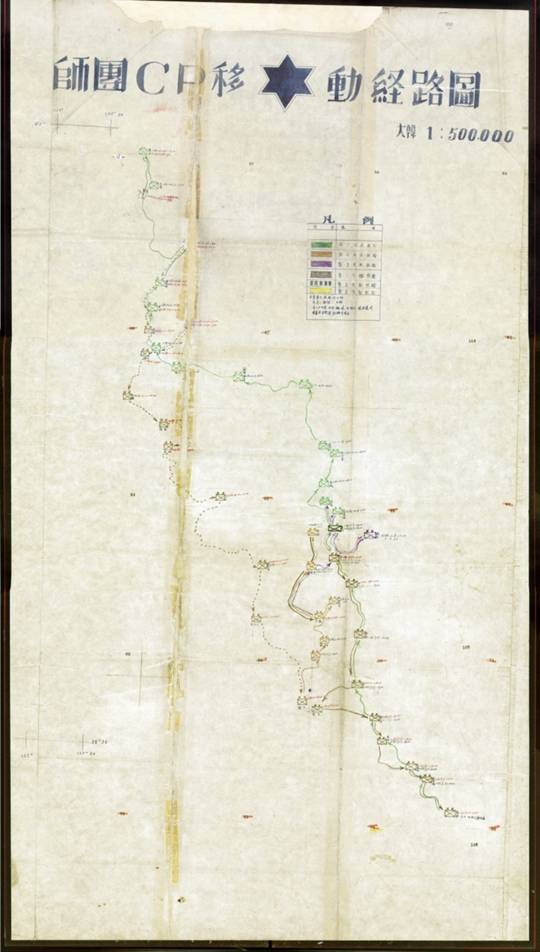 육군기록정보관리단이 복원한 6.25 전쟁 관련 세로 1.6m, 가로 0.9m에 달하는 대형 작전지도 복원기록물. 지도에는 전쟁 시작일인 1950년 6월 25일부터 약 2년 간 6사단 사령부의 이동 경로가 기록되어 있어 당시 치열했던 공방의 결과를 한눈에 볼 수 있다. 사진출처: 육군