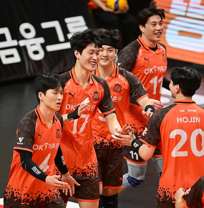 OK저축은행이 연고지를 안산에서 부산으로 옮긴다.(KOVO제공)