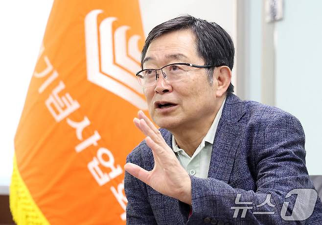 백승주 전쟁기념사업회장이 서울 용산구 전쟁기념관 내 집무실에서 뉴스1과 인터뷰를 하고 있다. 2025.6.21/뉴스1 ⓒ News1 민경석 기자