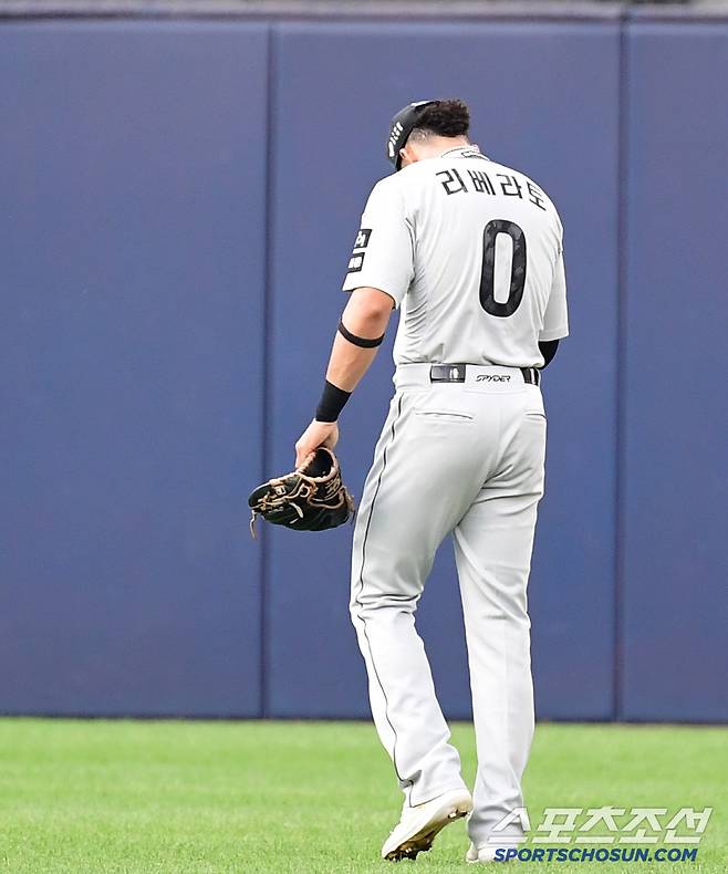 25일 대구 삼성라이온즈파크에서 열린 삼성과 한화의 경기. 1회 수비 실책으로 선취점을 내준 한화 중견수 리베라토. 대구=송정헌 기자songs@sportschosun.com/2025.06.25/