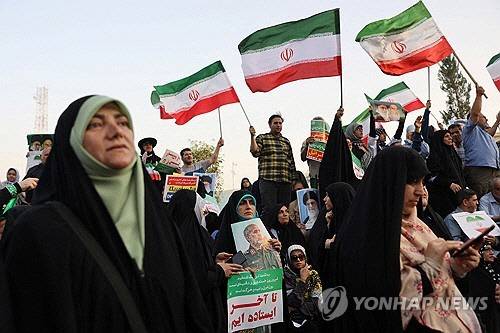 이란 테헤란의 정권 지지 시위[로이터 연합뉴스 자료사진]